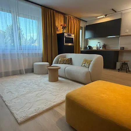 Nook 3*